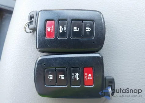 2016 Toyota Camry Hybrid Xle из США, поврежденный, VIN 4T1BD1FK7GU200593